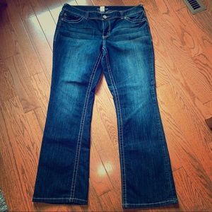 Size 16 Maurices jeans like new